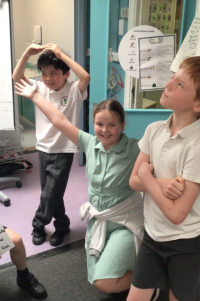 English - Suspense Freeze Frames