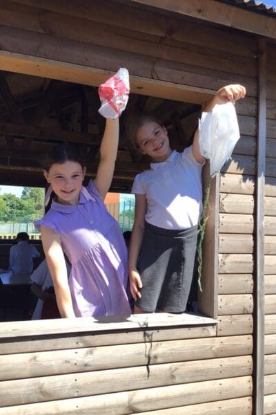 Y5: Investigating air resistance