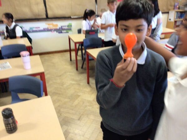 Y5: Magic balloon